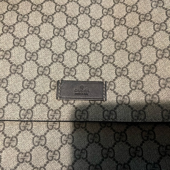 AUTHENTIC GUCCI BAG - Picture 9 of 16
